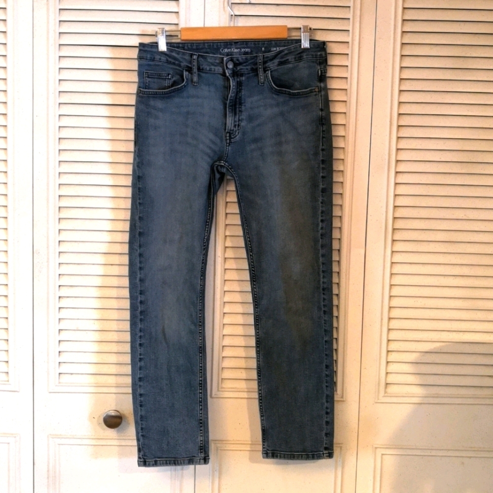 Calvin Klein Slim BF Jeans - Sz 8 Medium Wash